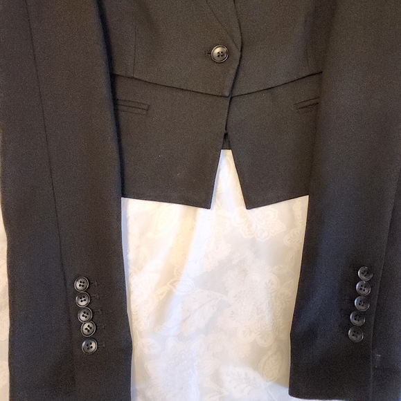 BCBGMaxAzria black one button blazer - Picture 3 of 8